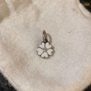 Daisy pendant charm for Pandora bracelet